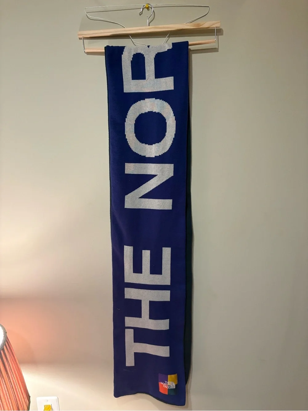 The Northface Color Block Scarf TNF Blue / Green OS Big Logo 96” x 12” - Picture 7 of 8